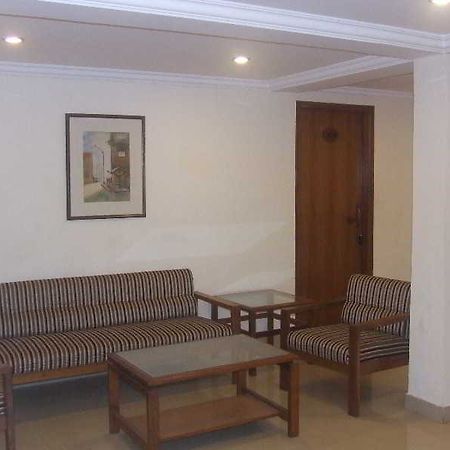 Hotel Brisa Marina Caranzalem Екстер'єр фото